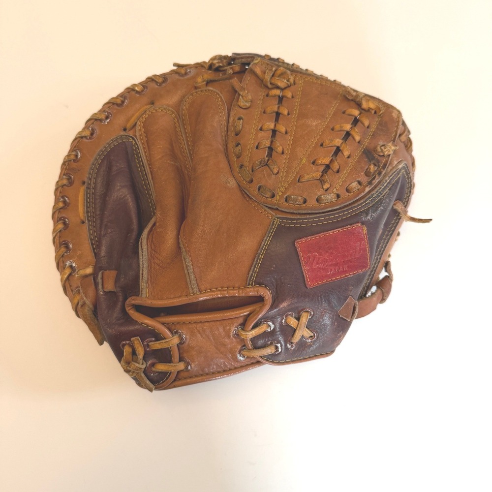 Vintage National Catchers Mitt Kids 9.5 Inch Brown Professional Model NSG16CH